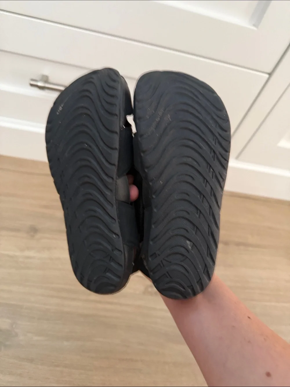 Nike Sunray Kids Black Open-Toe Water Sandals with Velcro Strap